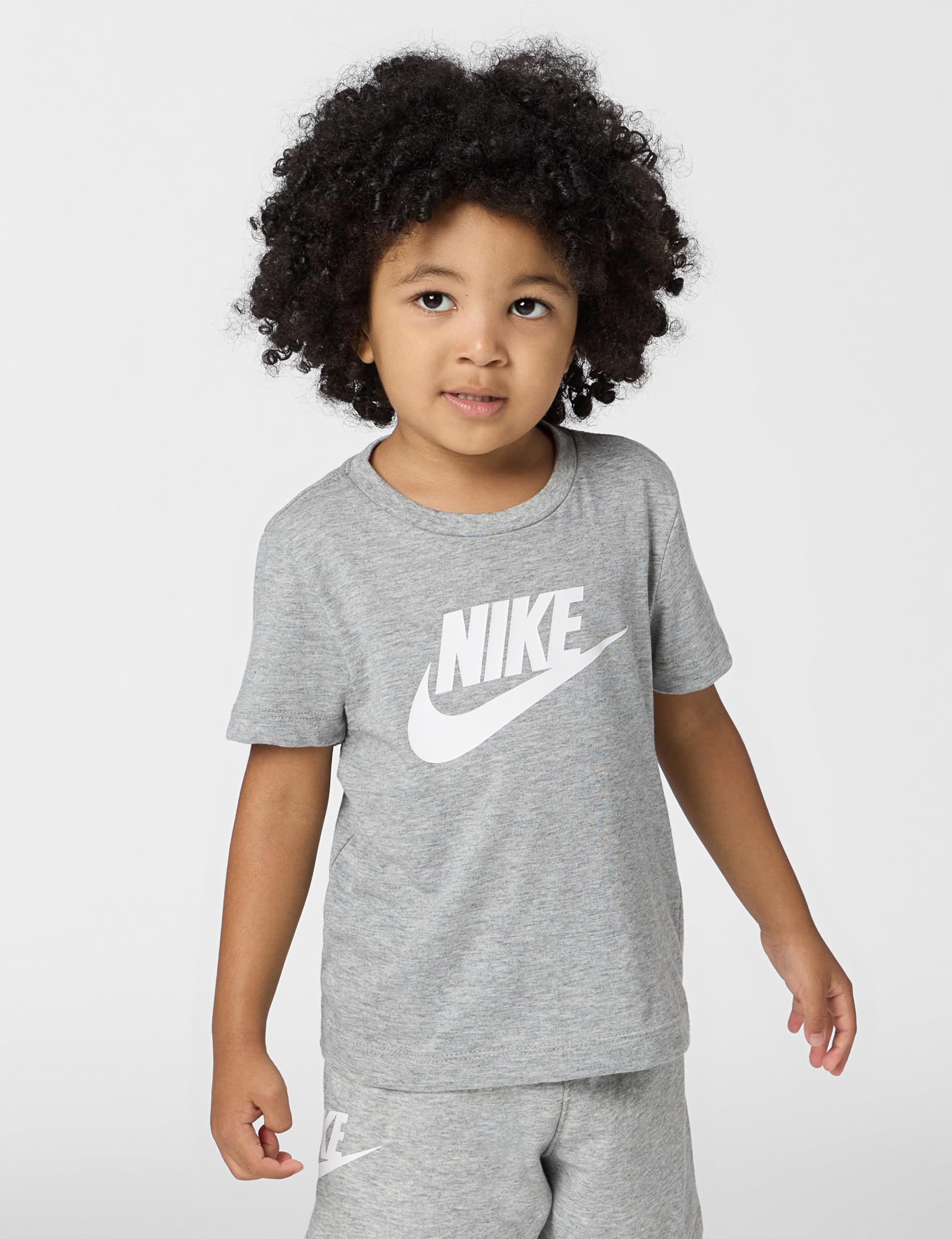 Nike Boys' Sportswear Club T-Shirt and Shorts 2-Piece Outfit Set (Large Swoosh Logo)